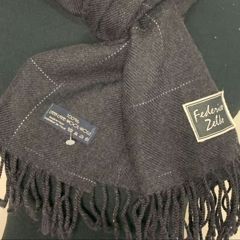 Federico Zelko 100% Minimalist Fringe Hem Scarf - Picture 8 of 8